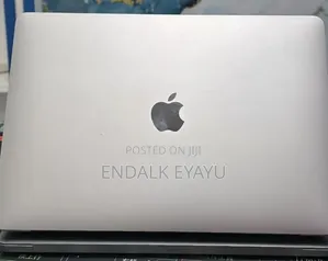 New Laptop Apple MacBook Air 2020 M1 8GB Apple M1 SSD 256GB