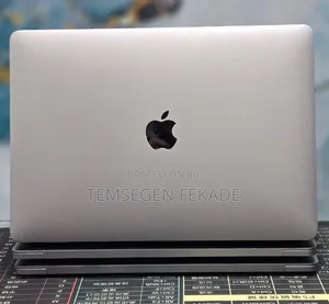 New Laptop Apple MacBook Pro 2020 M1 8GB Apple M1 Pro SSD 512GB