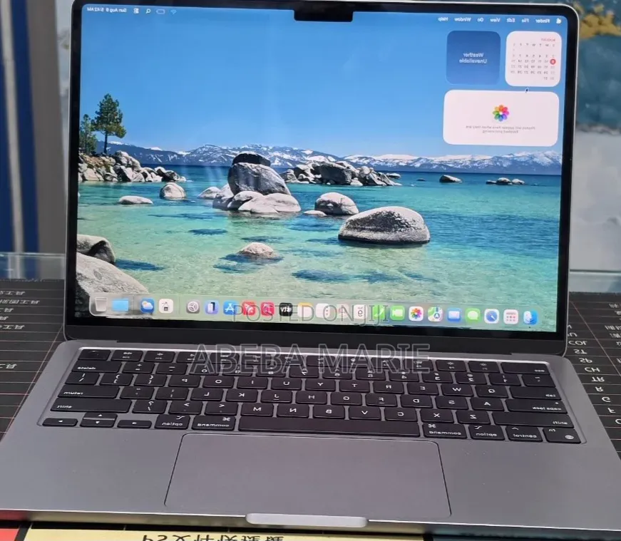 New Laptop Apple MacBook Air 2022 M2 16GB Apple M2 SSD 512GB