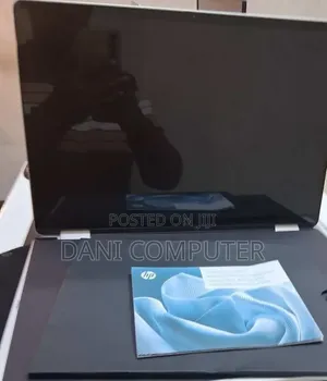 New Laptop HP OmniBook 7 14" 16GB Intel Core 7 SSD 512GB