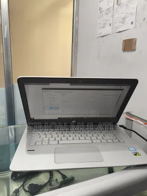 Laptop HP Envy 14 12GB Intel Core i5 SSD 256GB