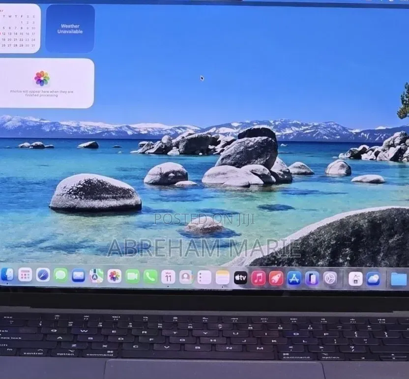 New Laptop Apple MacBook Pro 2020 M1 16GB Apple M1 Pro SSD 512GB