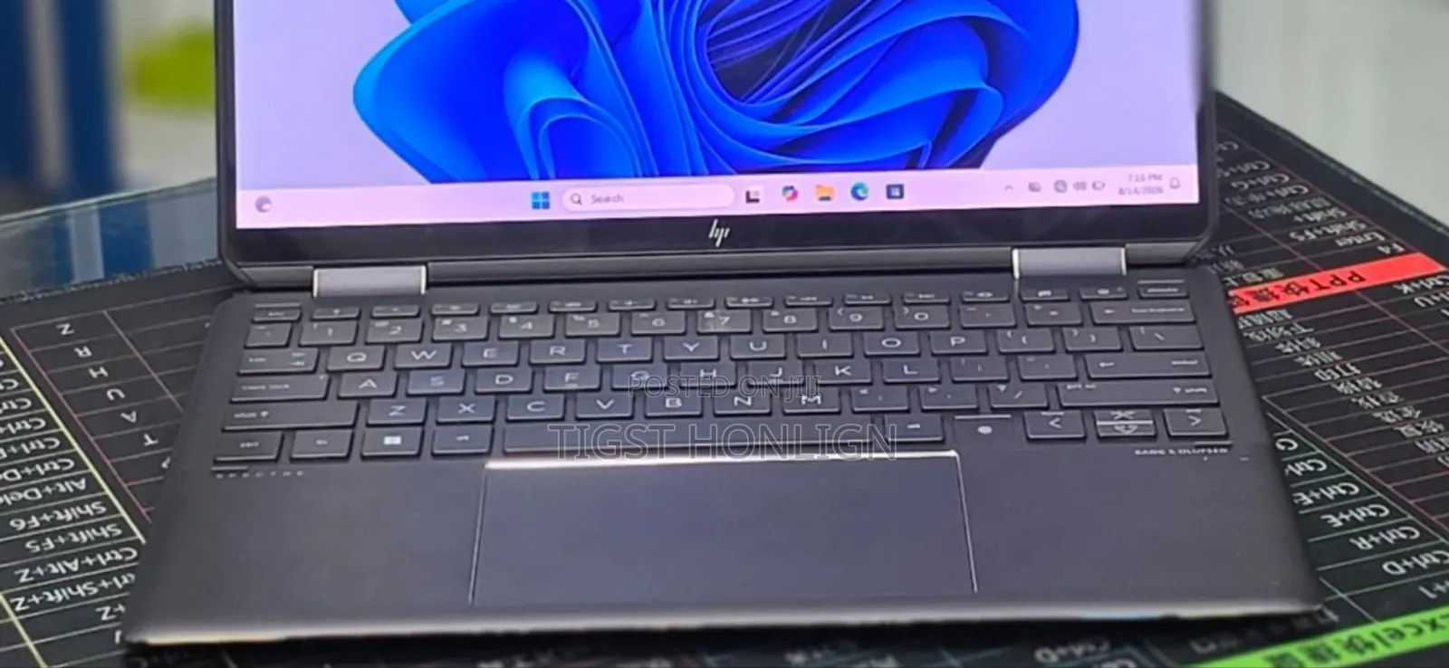 New Laptop HP Spectra 13 16GB Intel Core i7 SSD 512GB