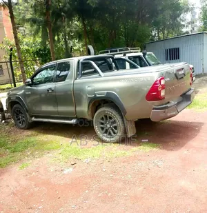 Toyota Hilux 2021