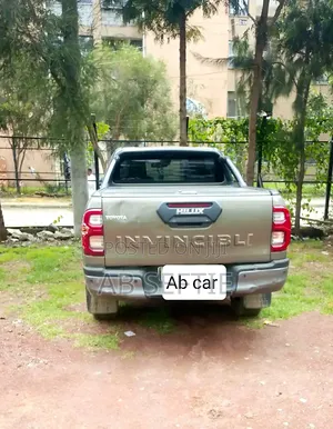 Toyota Hilux 2021