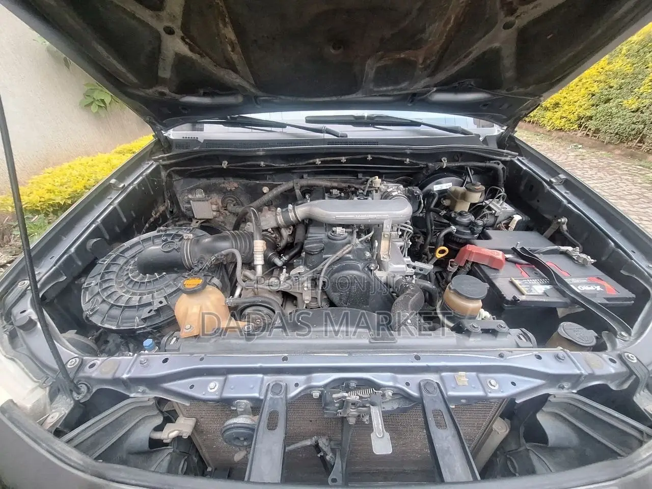 Toyota Hilux 2013 Black