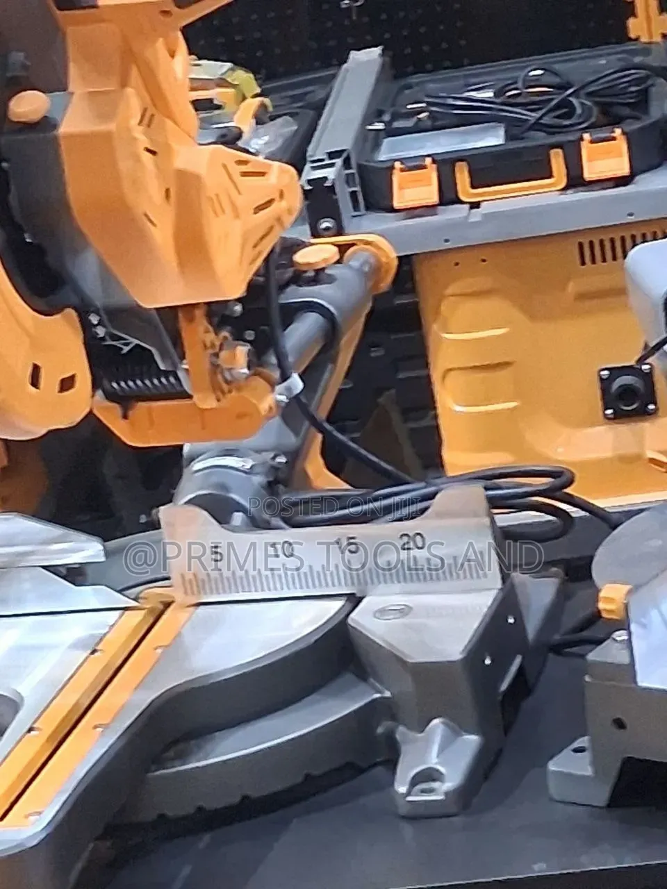 INGCO Miter Saw Professional Cutting Power