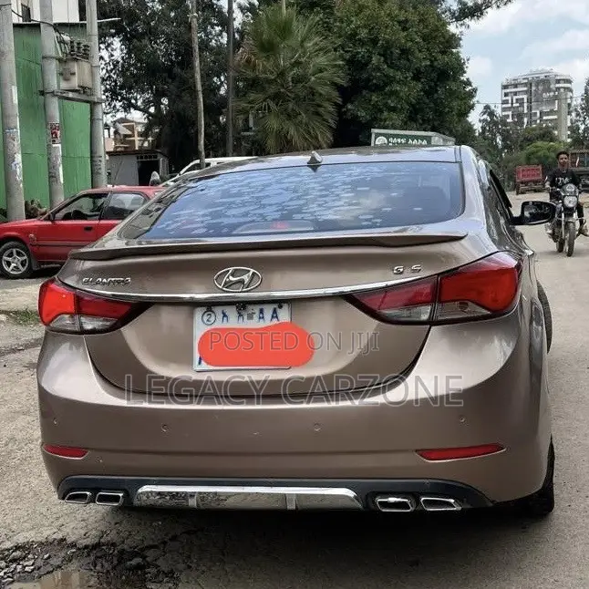 Hyundai Elantra 2014