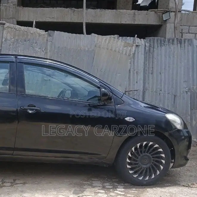 Toyota Yaris 2007 Black