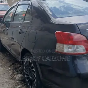 Toyota Yaris 2007 Black