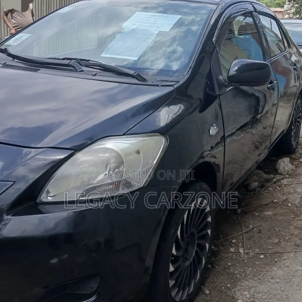 Toyota Yaris 2007 Black