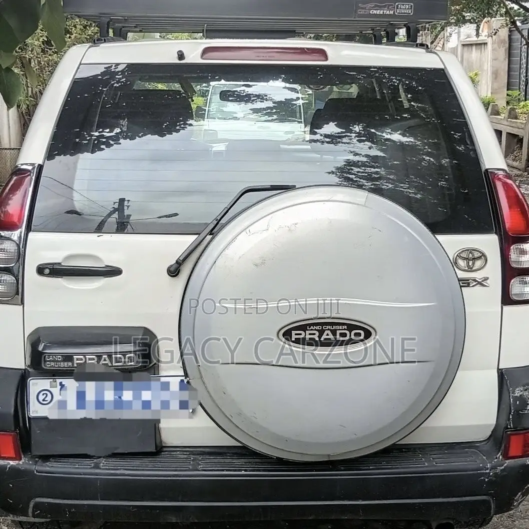 Toyota Land Cruiser Prado 2007 White