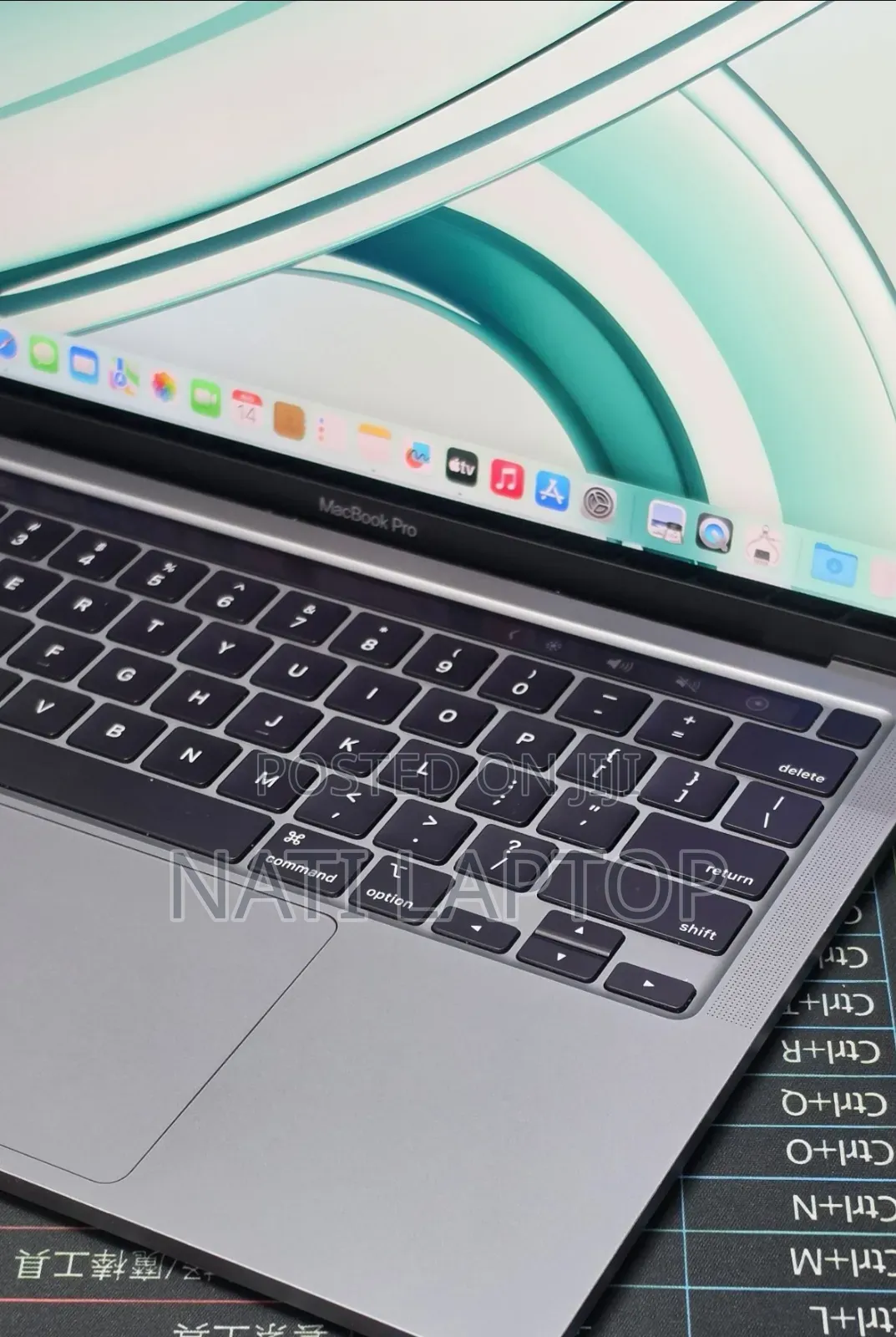 New Laptop Apple MacBook Air 2022 M2 8GB Apple M2 SSD 256GB