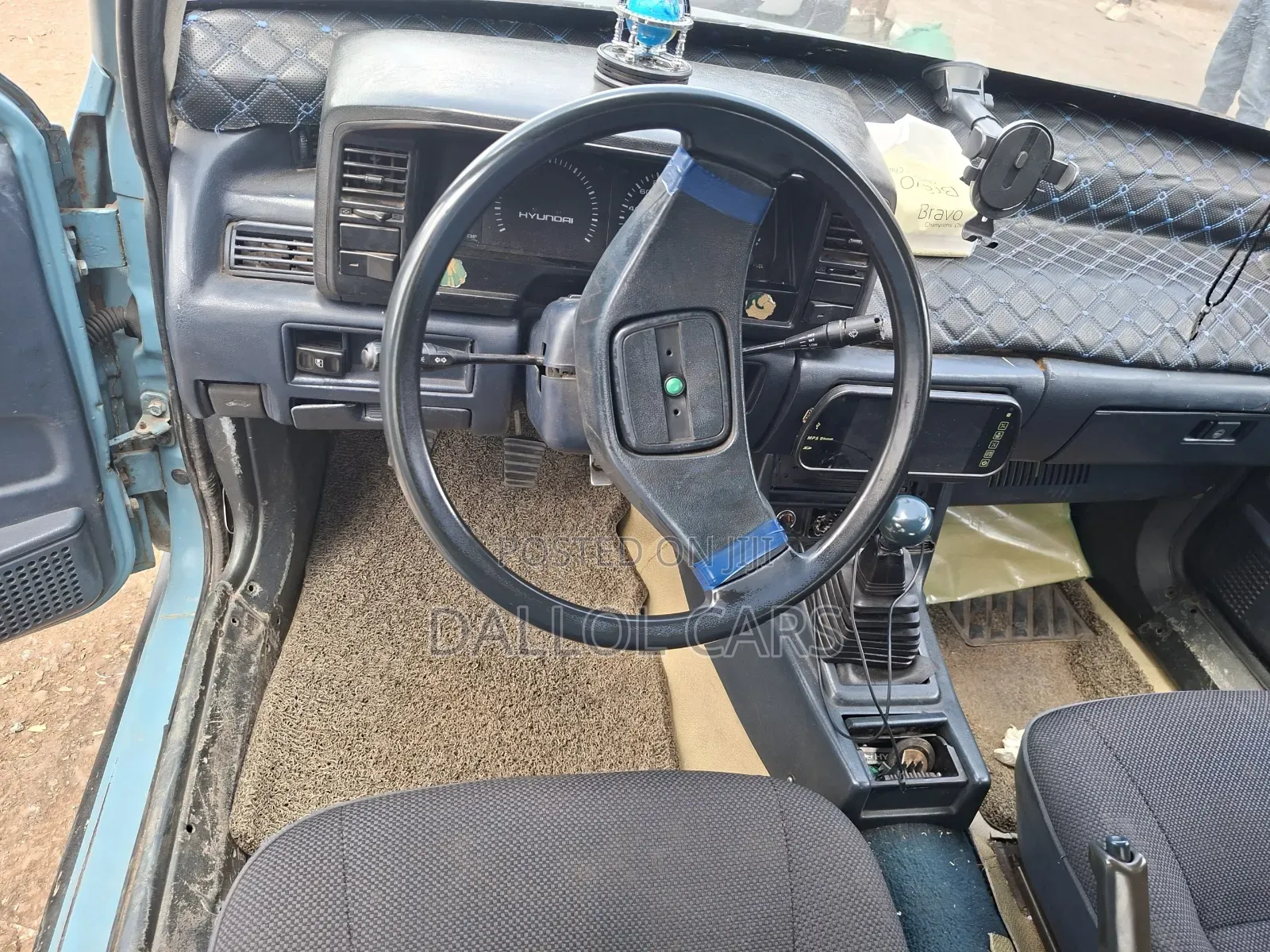 Hyundai Stellar 1987 Blue