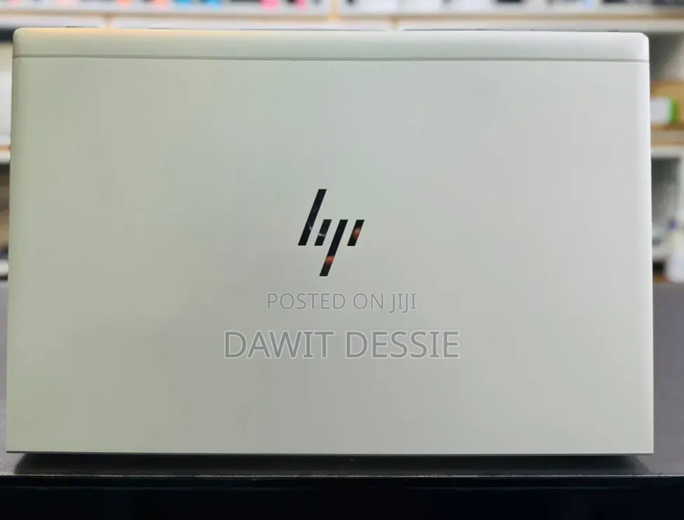 New Laptop HP EliteBook 840 G8 8GB Intel Core i5 SSD 512GB