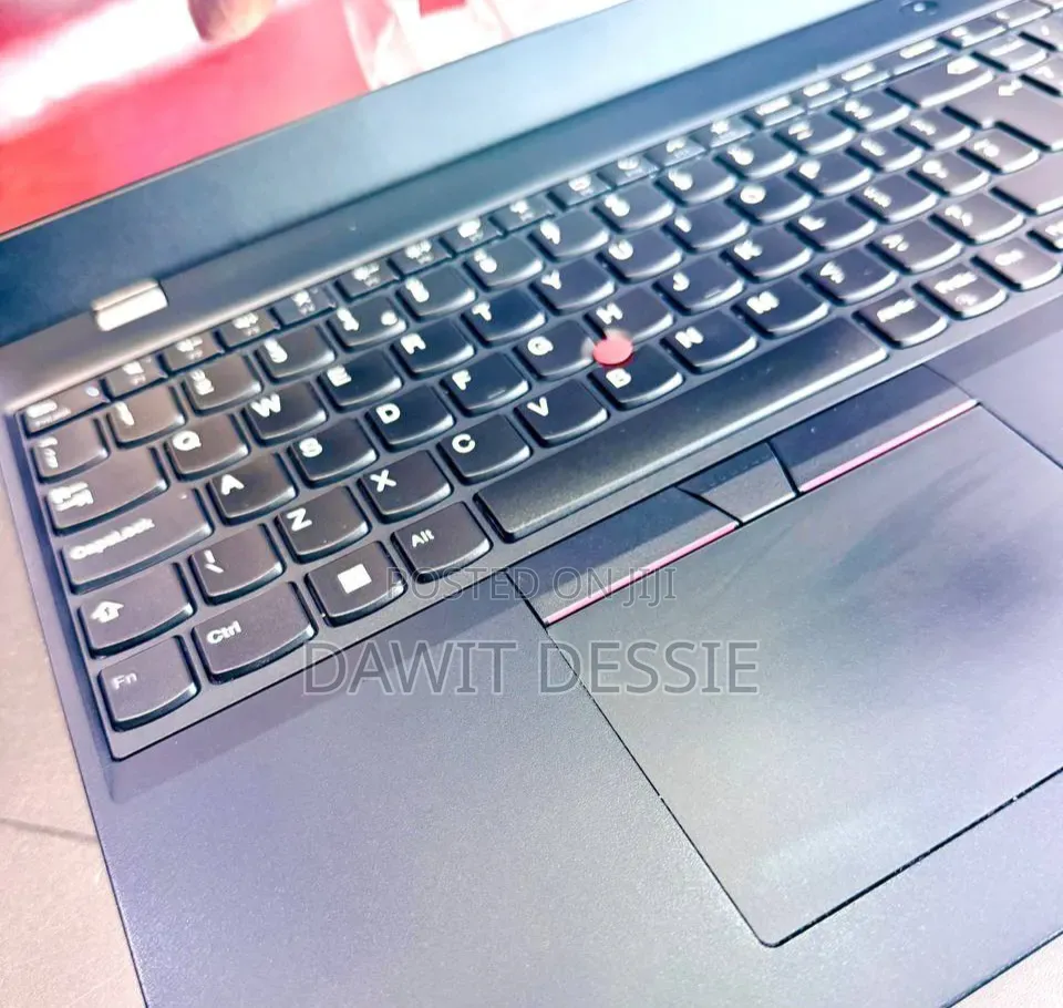 New Laptop Lenovo 16GB AMD Ryzen 7 SSD 512GB