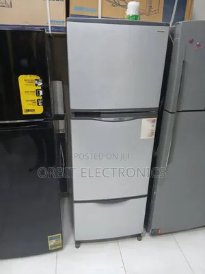 Toshiba 380L Refrigerator