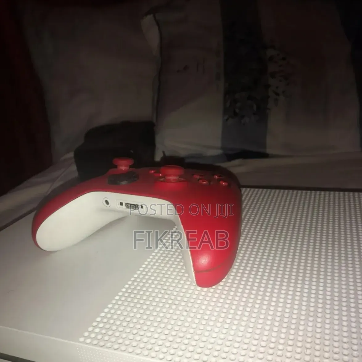 Xbox One S With Two Joystick