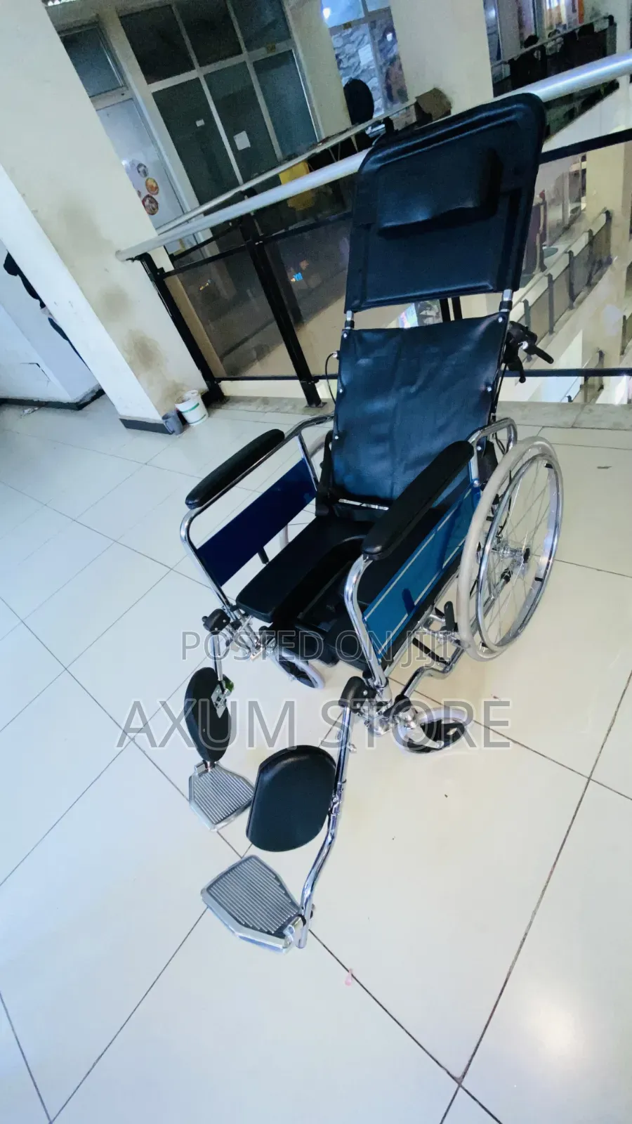 Modern Reclining Wheelchair — ዘመናዊ የሚተኛ ዊልቸር