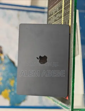 New Laptop Apple MacBook Air 2022 M2 8GB Apple M2 SSD 512GB
