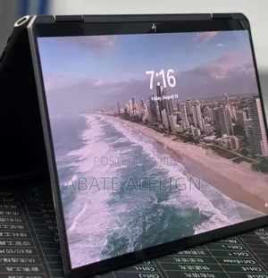 New Laptop HP Spectre 16GB Intel Core i7 SSD 1T