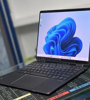 New Laptop HP Spectre 16GB Intel Core i7 SSD 1T