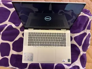 New Laptop Dell Inspiron 16 7620 16GB Intel Core i7 SSD 16 GB