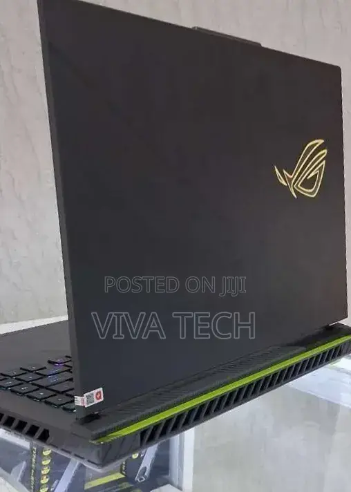 New Laptop Asus ROG Strix G15 16GB Intel Core i9 SSD 1T