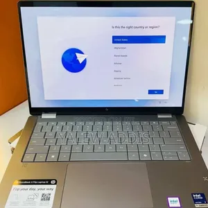 New Laptop HP OmniBook 5 Flip 16GB Intel Core Ultra 7 SSD 1T