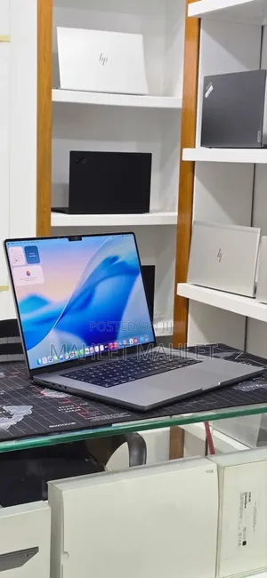 New Laptop Apple MacBook Pro 2021 M1 32GB Apple M1 Pro SSD 512GB