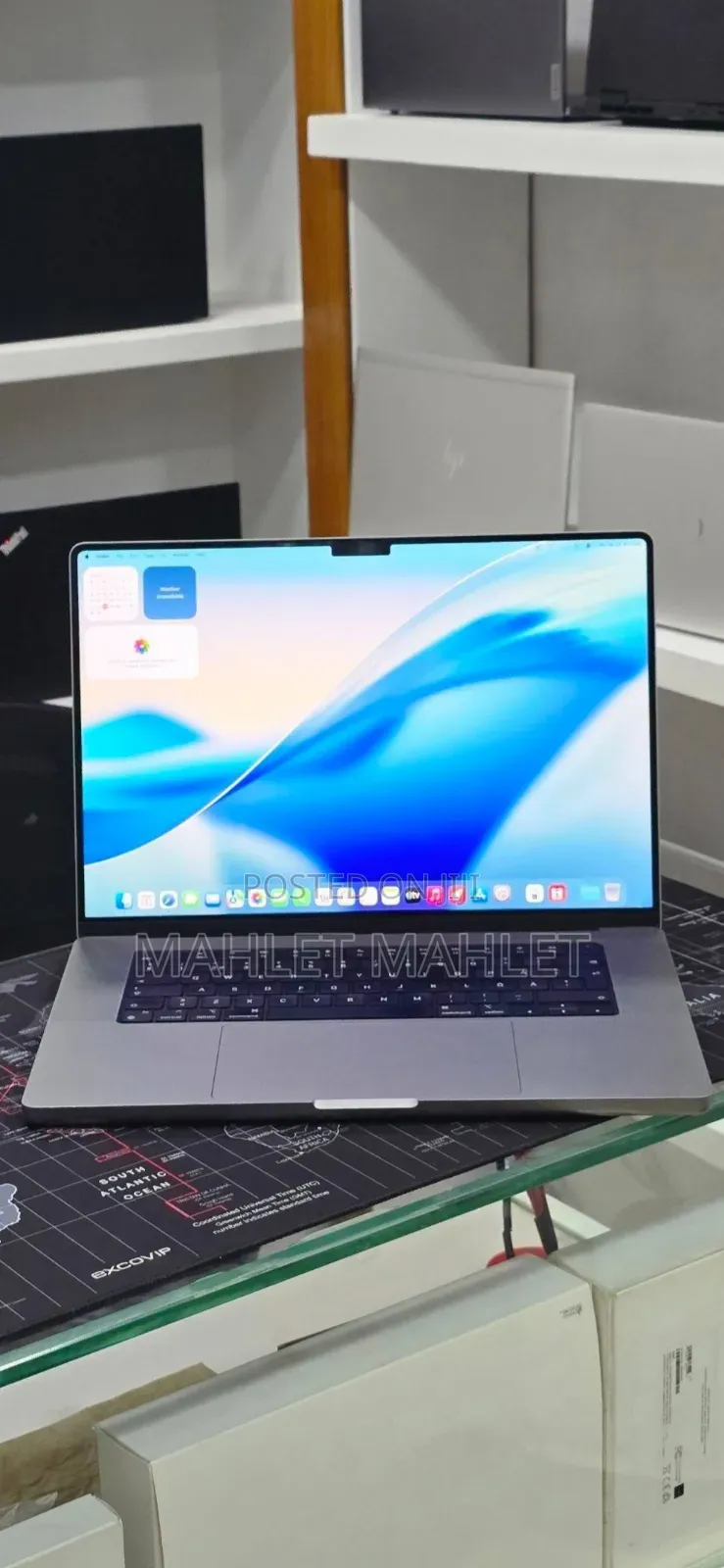 New Laptop Apple MacBook Pro 2021 M1 32GB Apple M1 Pro SSD 512GB