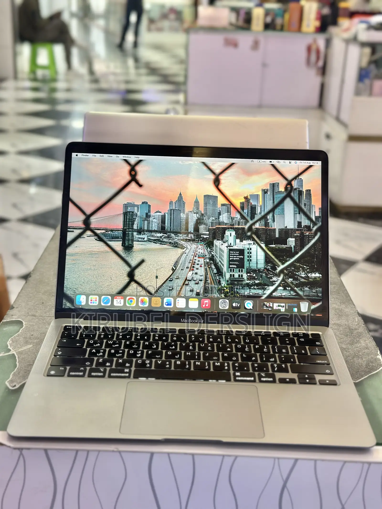 Laptop Apple MacBook Air 2020 8GB Intel Core i3 SSD 256GB