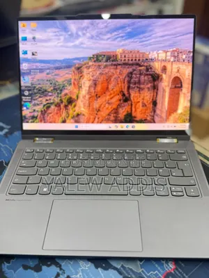 New Laptop Lenovo Yoga 3 16GB AMD Ryzen 7 SSD 512GB