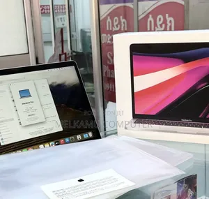 New Laptop Apple MacBook Pro 2020 M1 8GB Apple M1 SSD 512GB