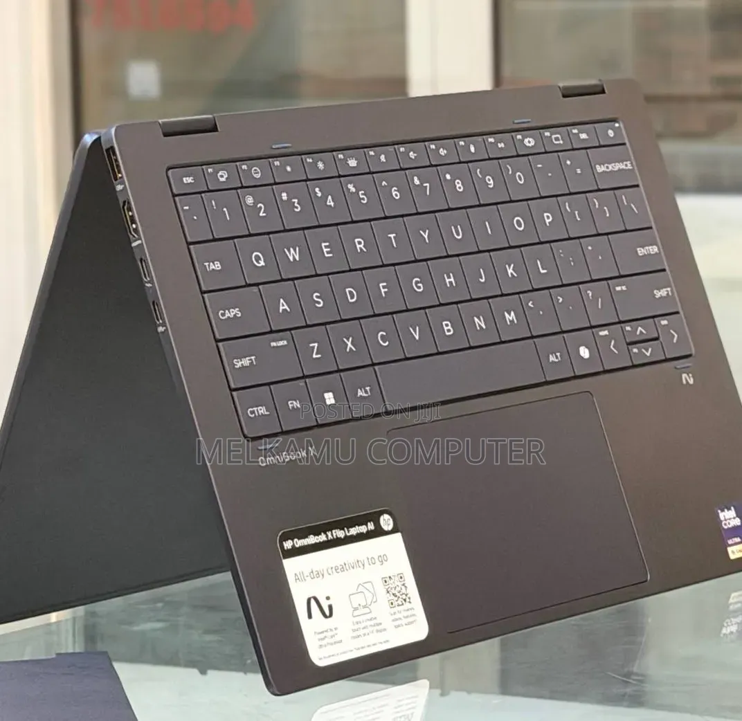 New Laptop HP OmniBook X Flip 14" 16GB Intel Core Ultra 5 SSD 512GB