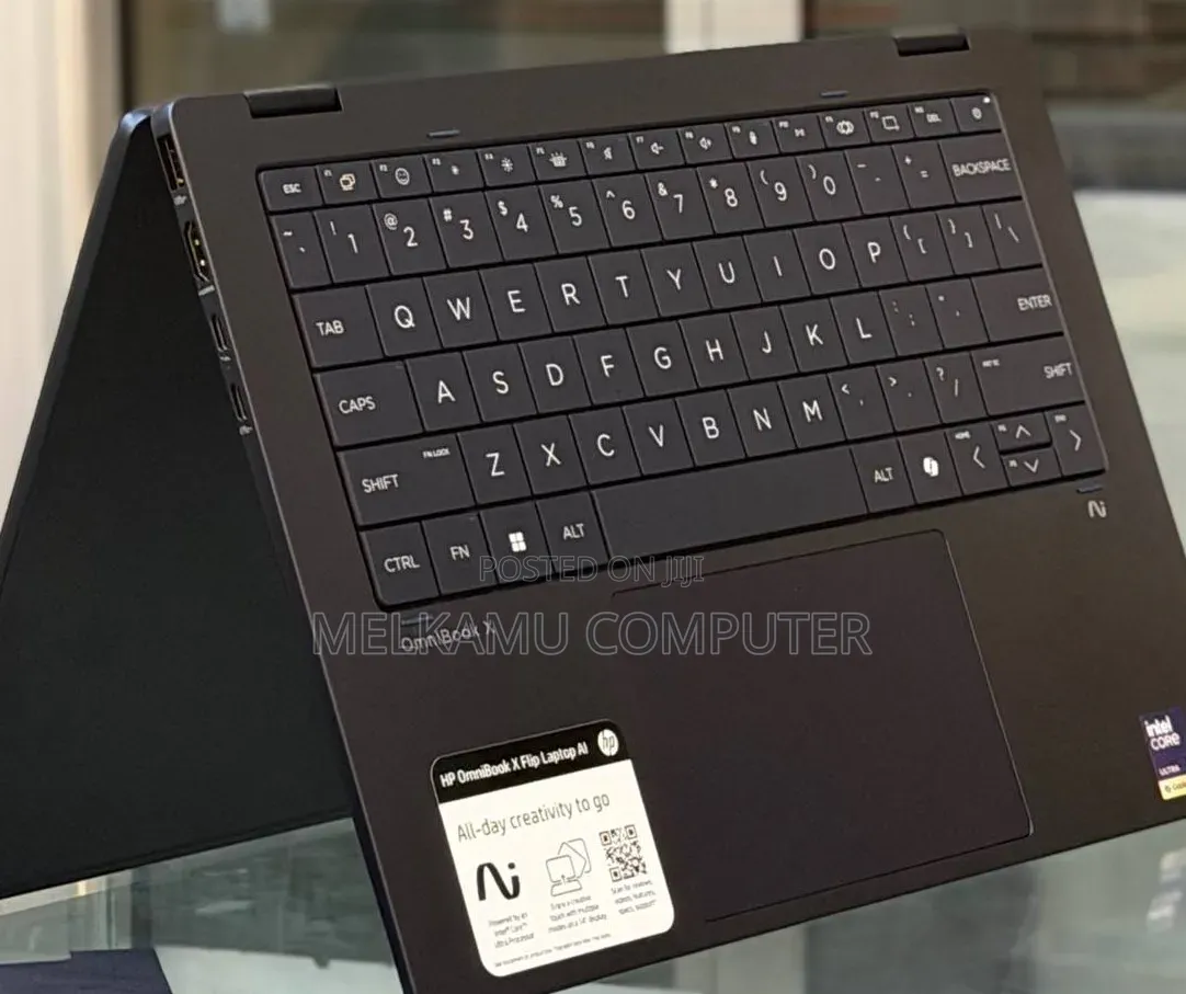 New Laptop HP OmniBook X Flip 14" 16GB Intel Core Ultra 5 SSD 512GB