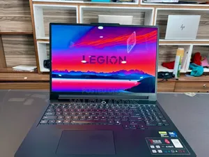 New Laptop Lenovo Legion 9 32GB Intel Core Ultra 9 SSD 1T