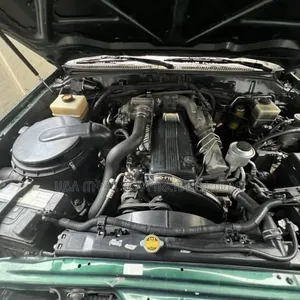 Toyota Land Cruiser 2007 Green