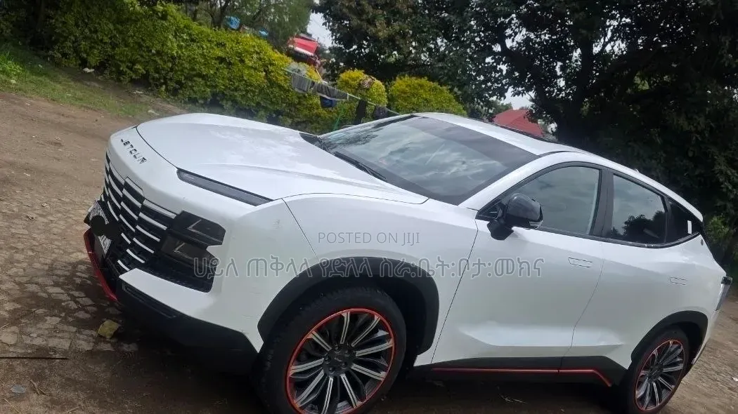 Jetour Dashing 2023 Off white