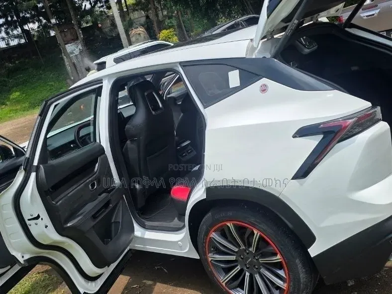 Jetour Dashing 2023 Off white