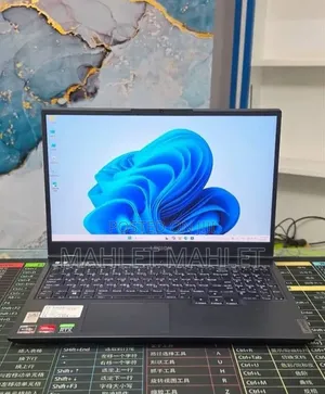 New Laptop Lenovo Legion 5 16GB AMD Ryzen 7 SSD 512GB