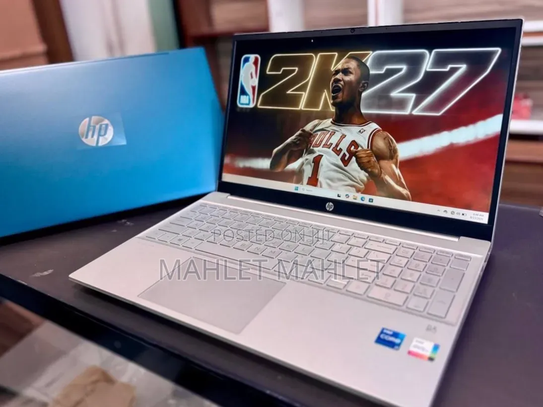 New Laptop HP Pavilion 15 16GB Intel Core i7 SSD 512GB