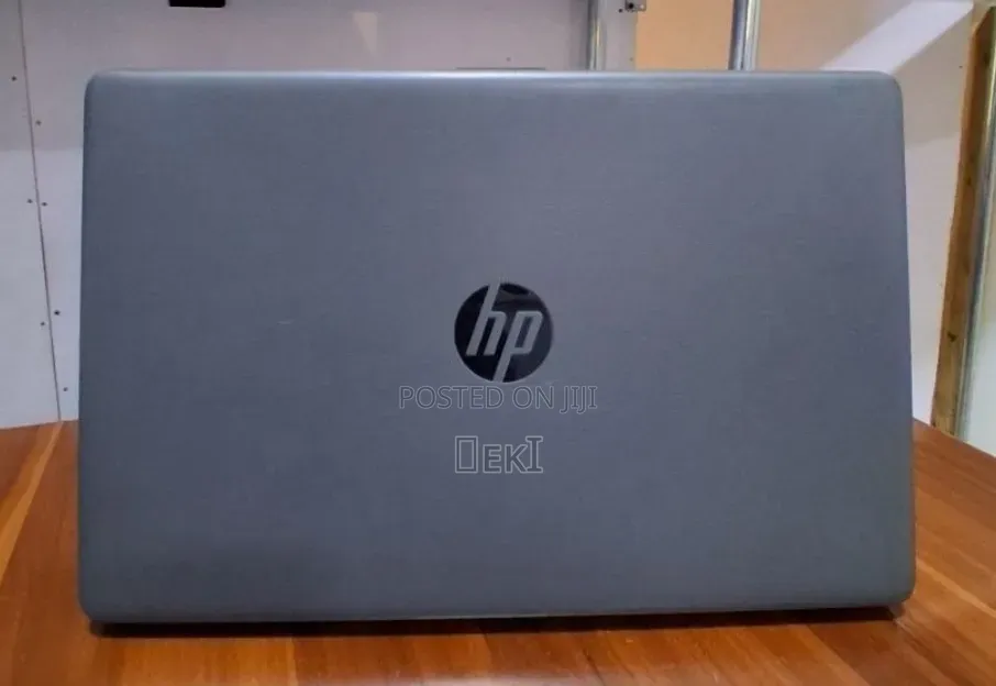 New Laptop HP 250 G7 8GB Intel Core i7 HDD+SSD 1T