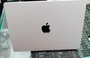 New Laptop Apple MacBook Pro 2025 M5 16GB Apple M5 SSD 512GB