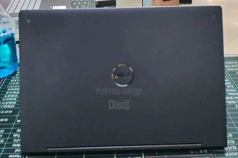 New Laptop Dell Inspiron 13 7306 2-in-1 16GB Intel Core i7 SSD 512GB