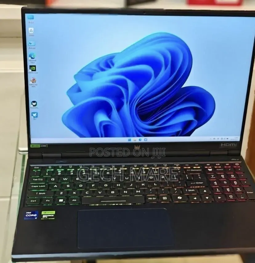New Laptop Acer Predator Helios 300 16GB Intel Core i9 SSD 1T
