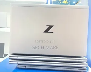 New Laptop HP ZBook Firefly 14 G11 16GB Intel Core i7 SSD 512GB