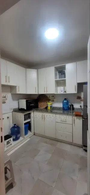 Furnished 3bdrm Condo in Yeka for sale