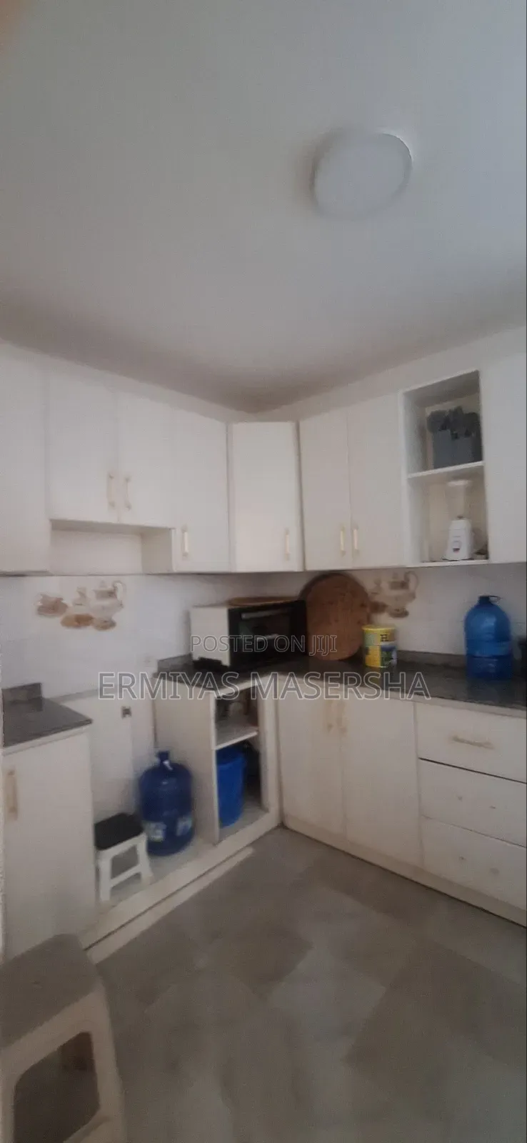 Furnished 3bdrm Condo in Yeka for sale