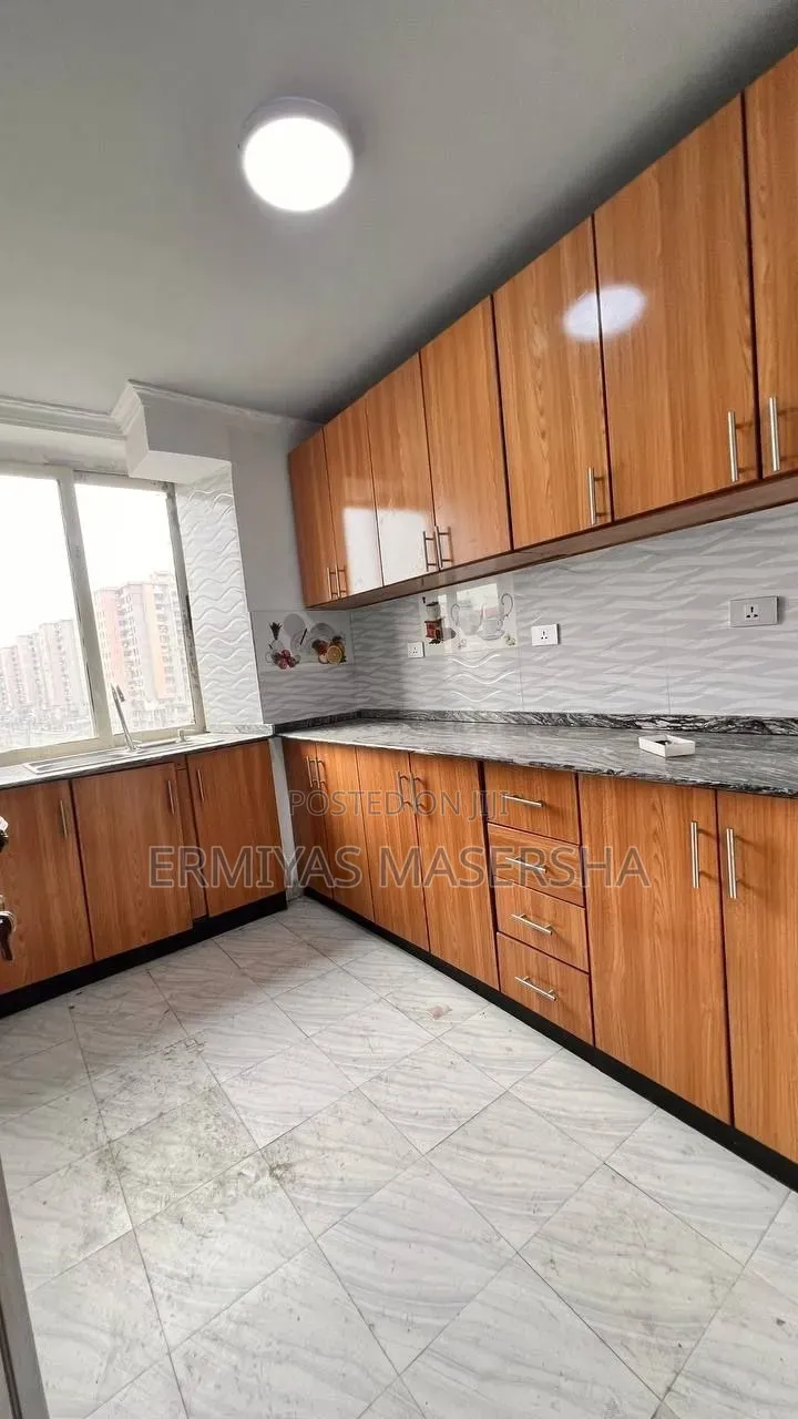 Furnished 2bdrm Condo in Yeka for sale